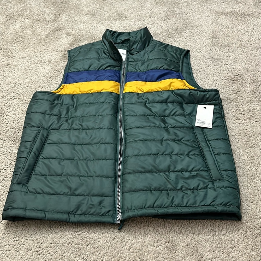 Brand new vest - size M
